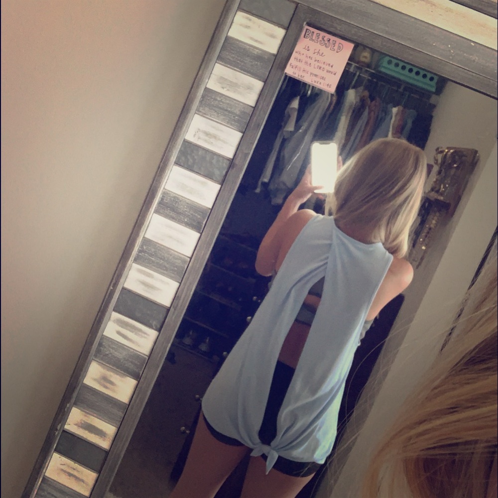 Open back tank